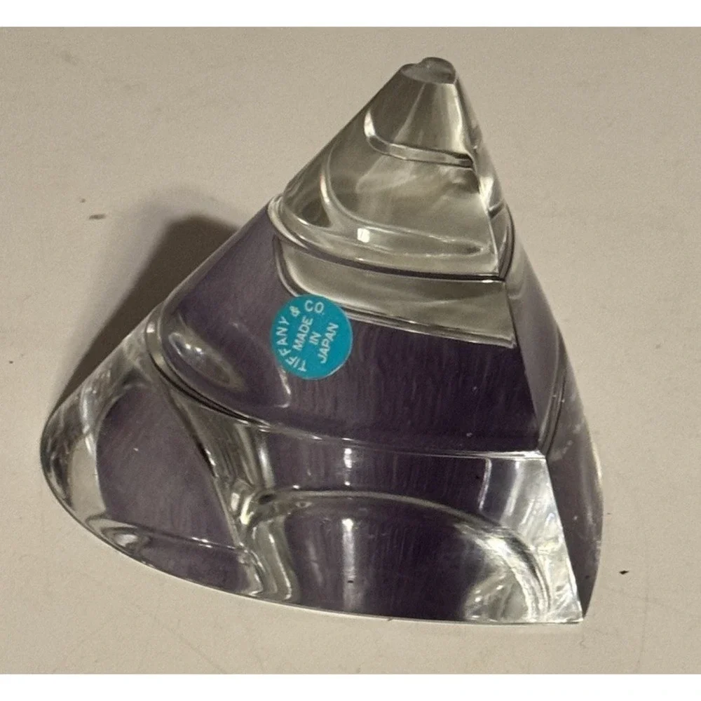 Tiffany & Co Crystal Pyramid Heart Paperweight 3.5